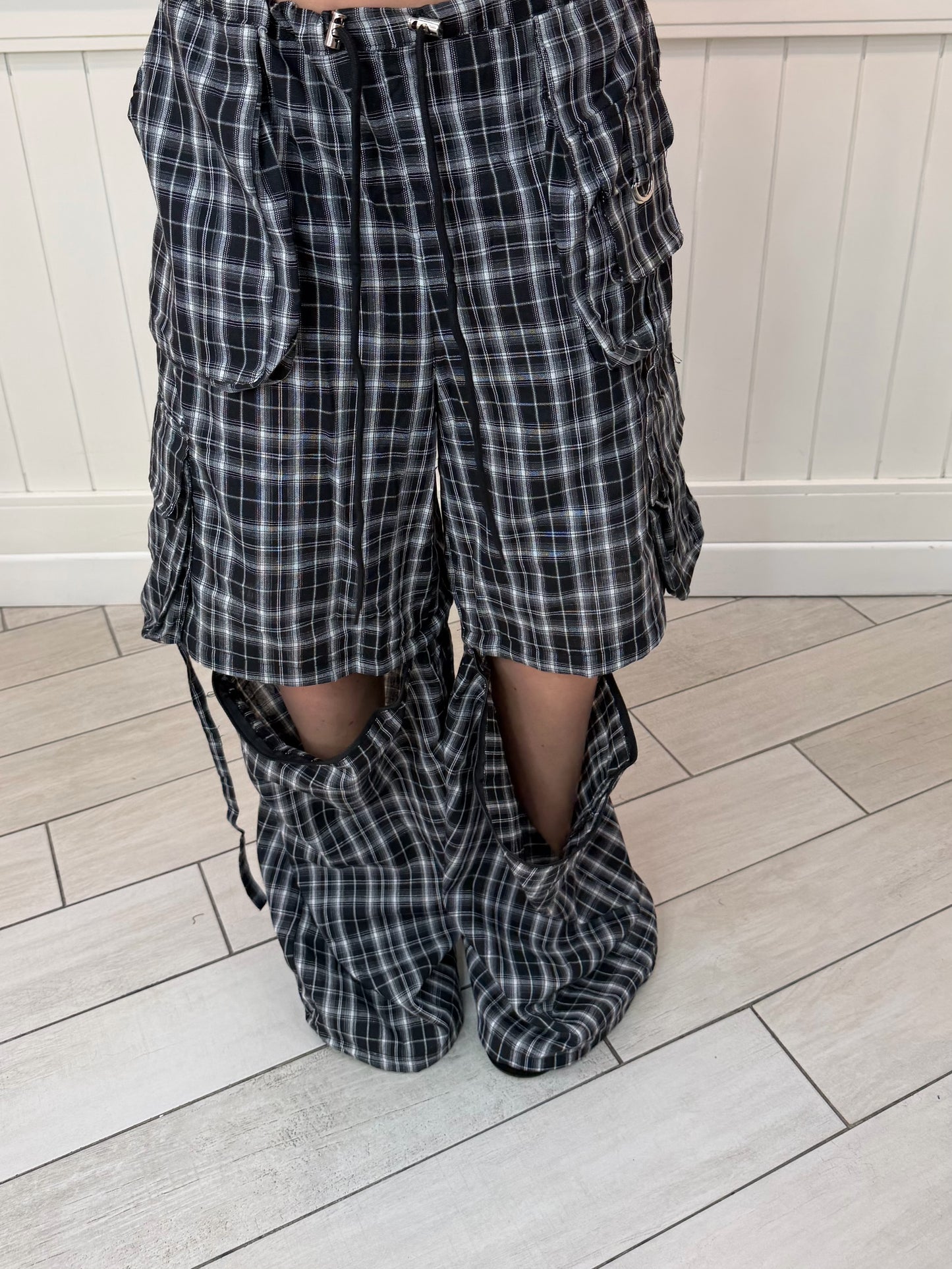 PARACHUTE COMFY