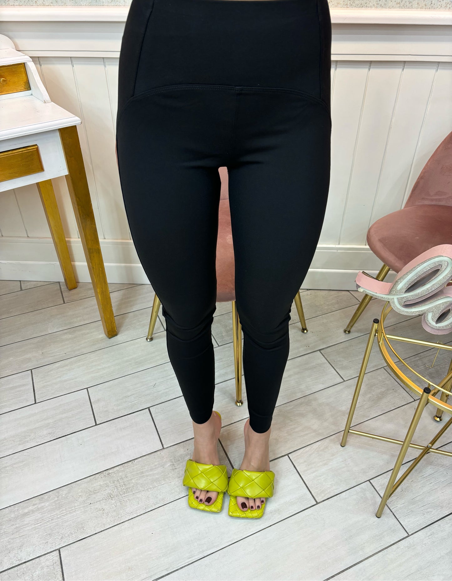 LEGGINS PUSH UP MODELLANTE NERO