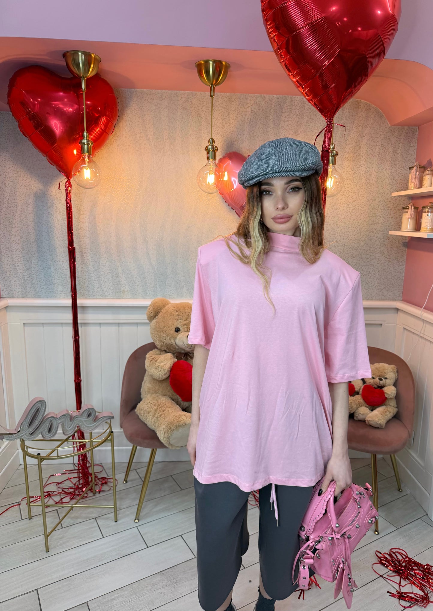T-SHIRT OVER PINK JUSTWEST