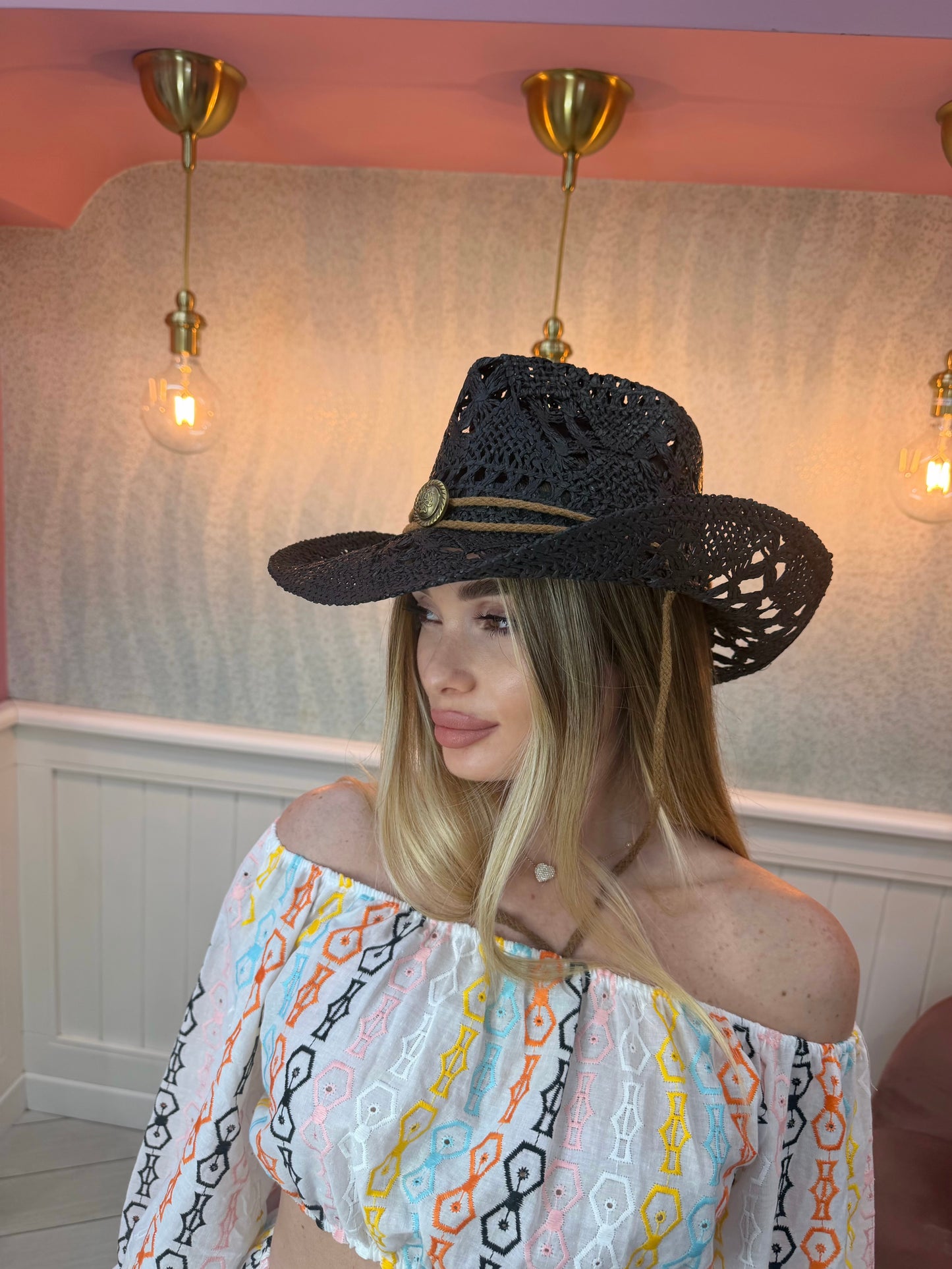 CAPPELLO MEX NERO