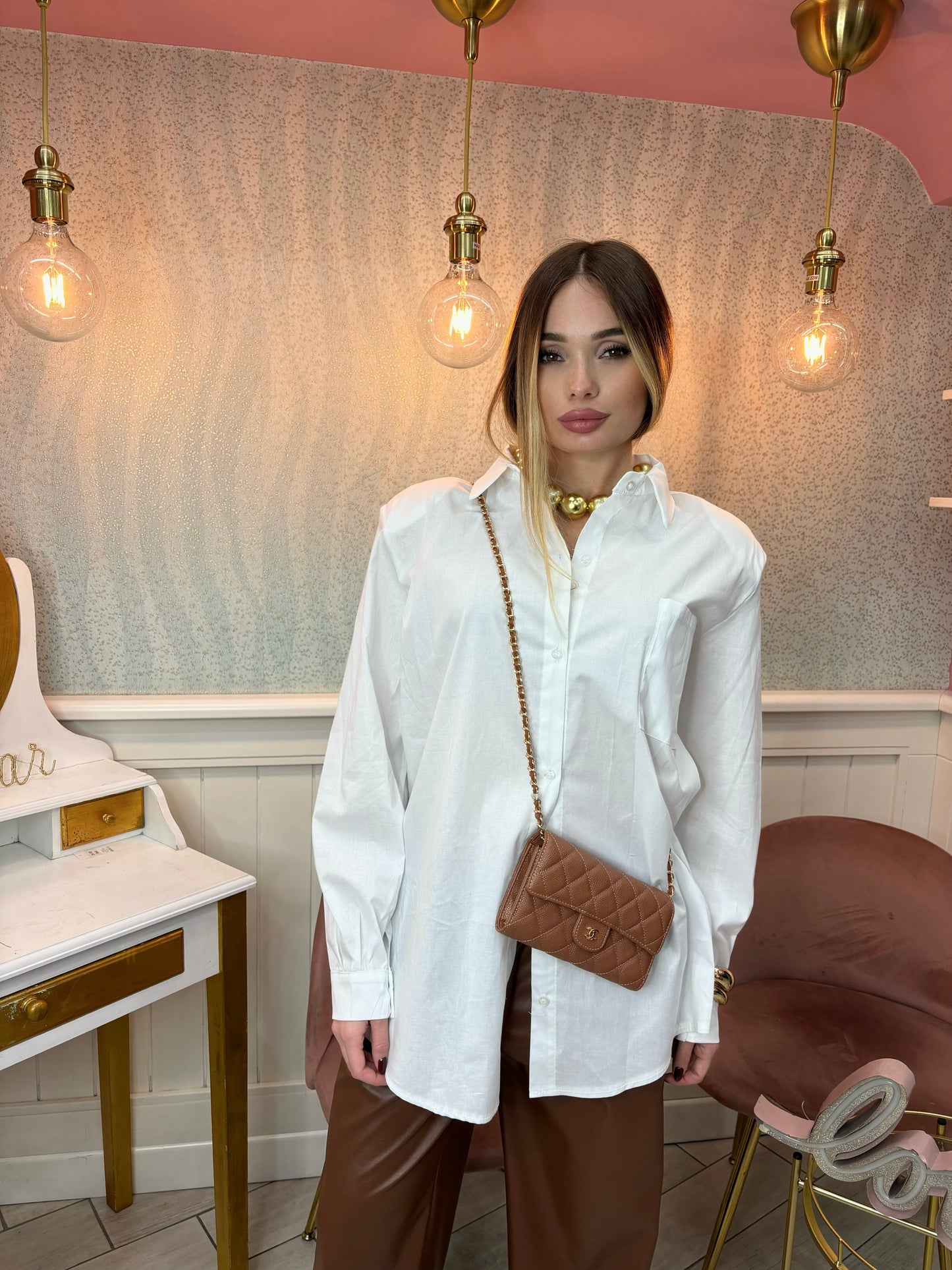 CAMICIA OVER BIANCA CON SPALLINE