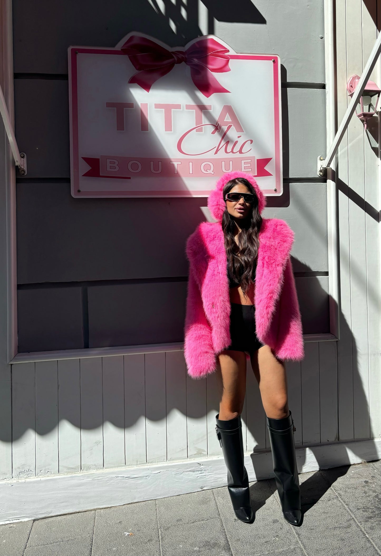 Four EXLUSIVE by titta chic + cuffie