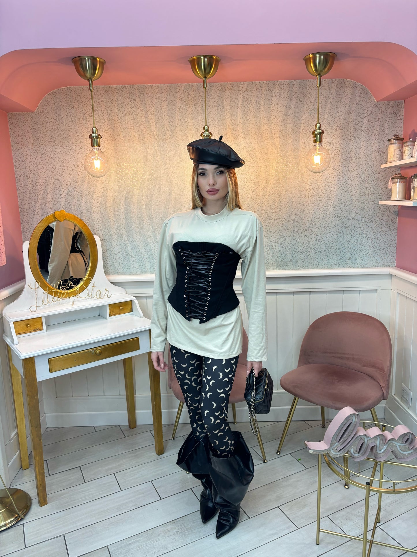 BUSTINO STRINGATO NERO