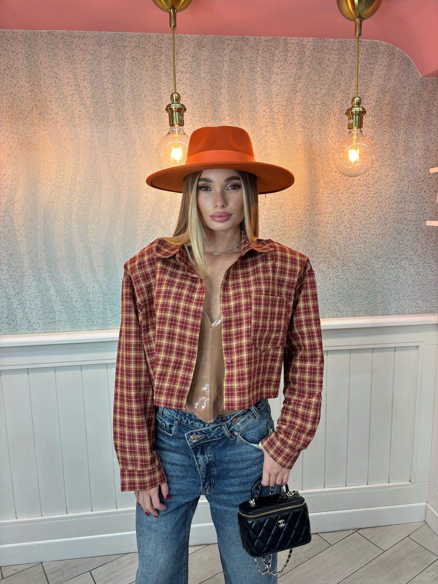 Camicia inside
