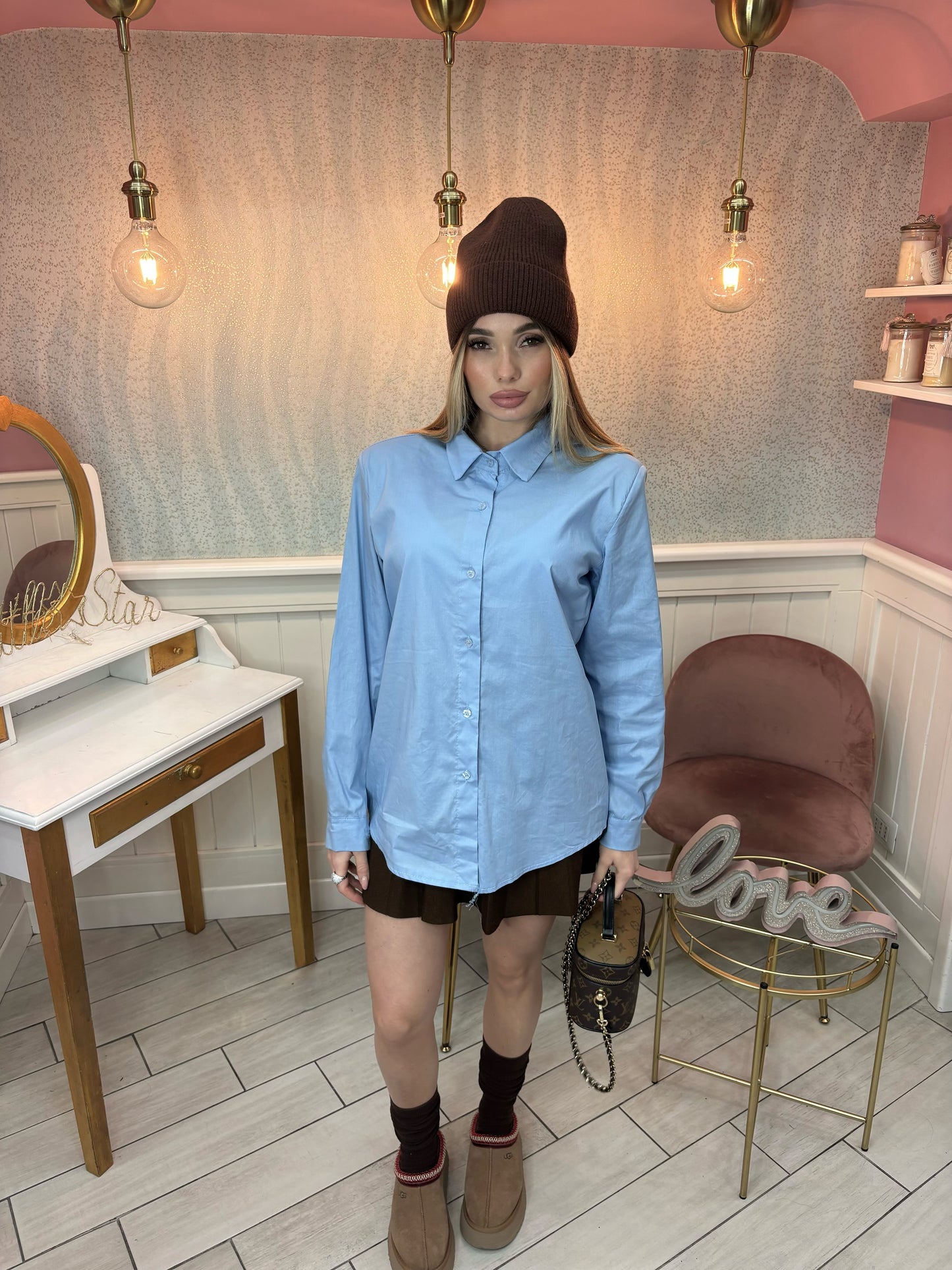 CAMICIA CELESTE CON SPALLINE