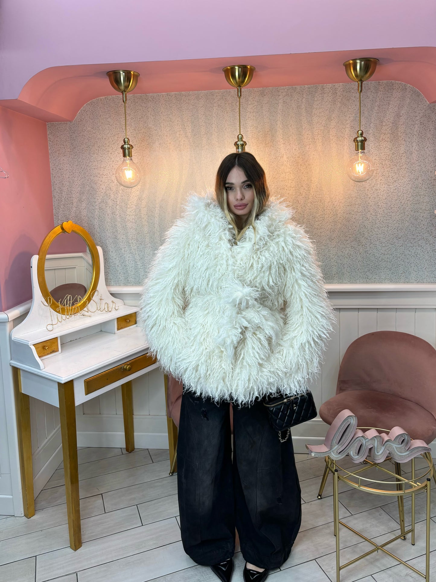 MONGOLIA STAR BIANCA