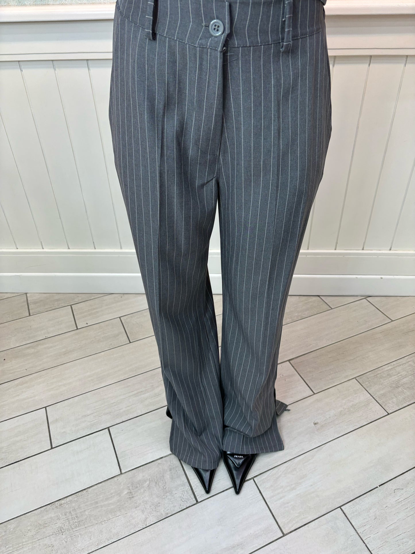 Tailleur gessato grigio