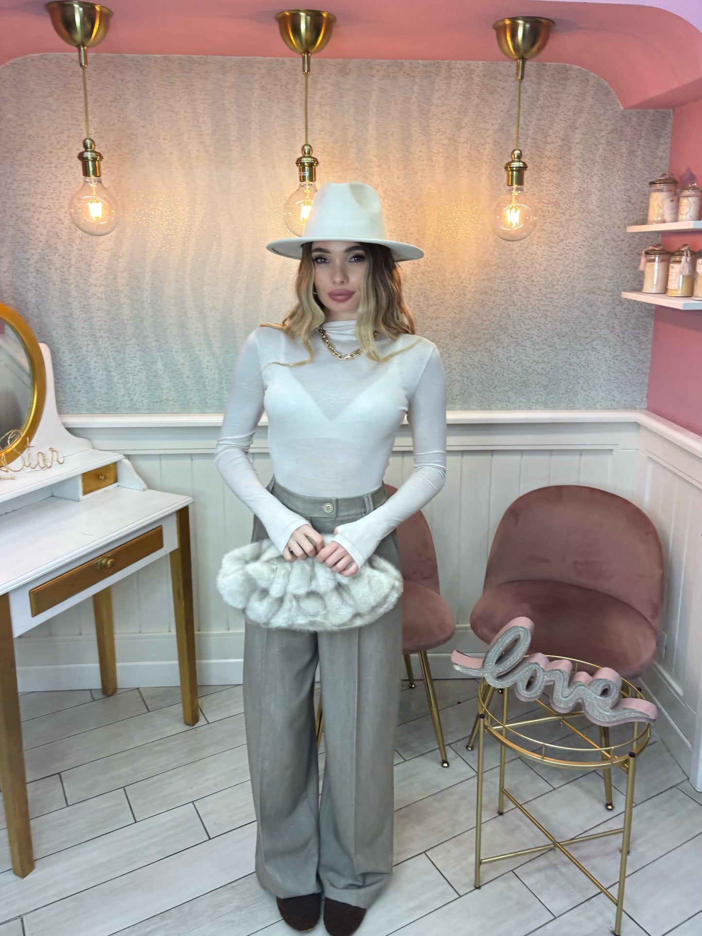 MAGLIA SEMITRASPARENTE MANICA GUANTO PANNA