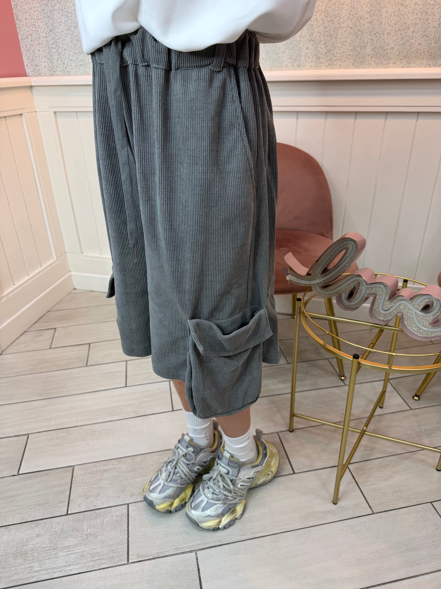 BERMUDA GRIGIO MULTITASCHE