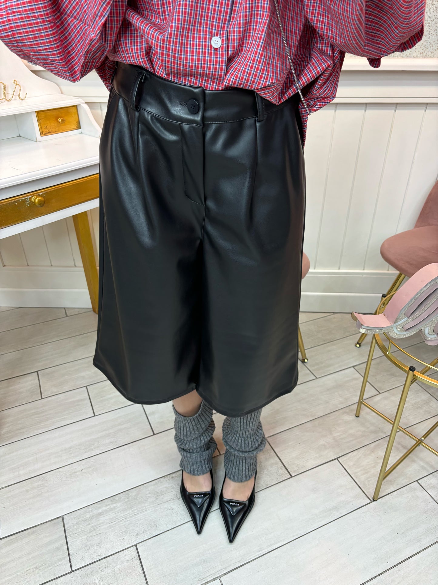 BERMUDA LUNGO ECOPELLE NERO