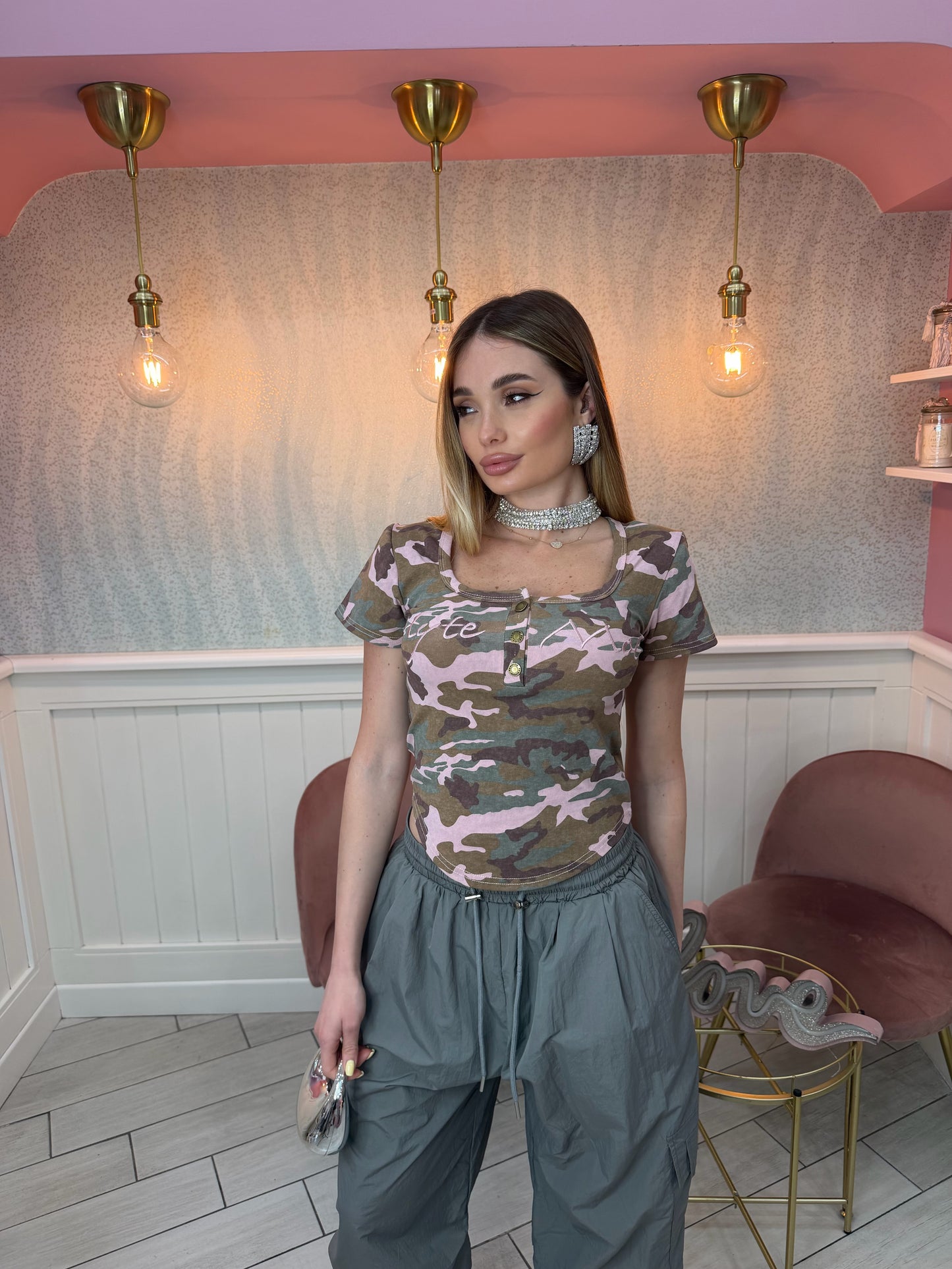 T-SHIRT TOP MIMETICA ROSA CON SCRITTA