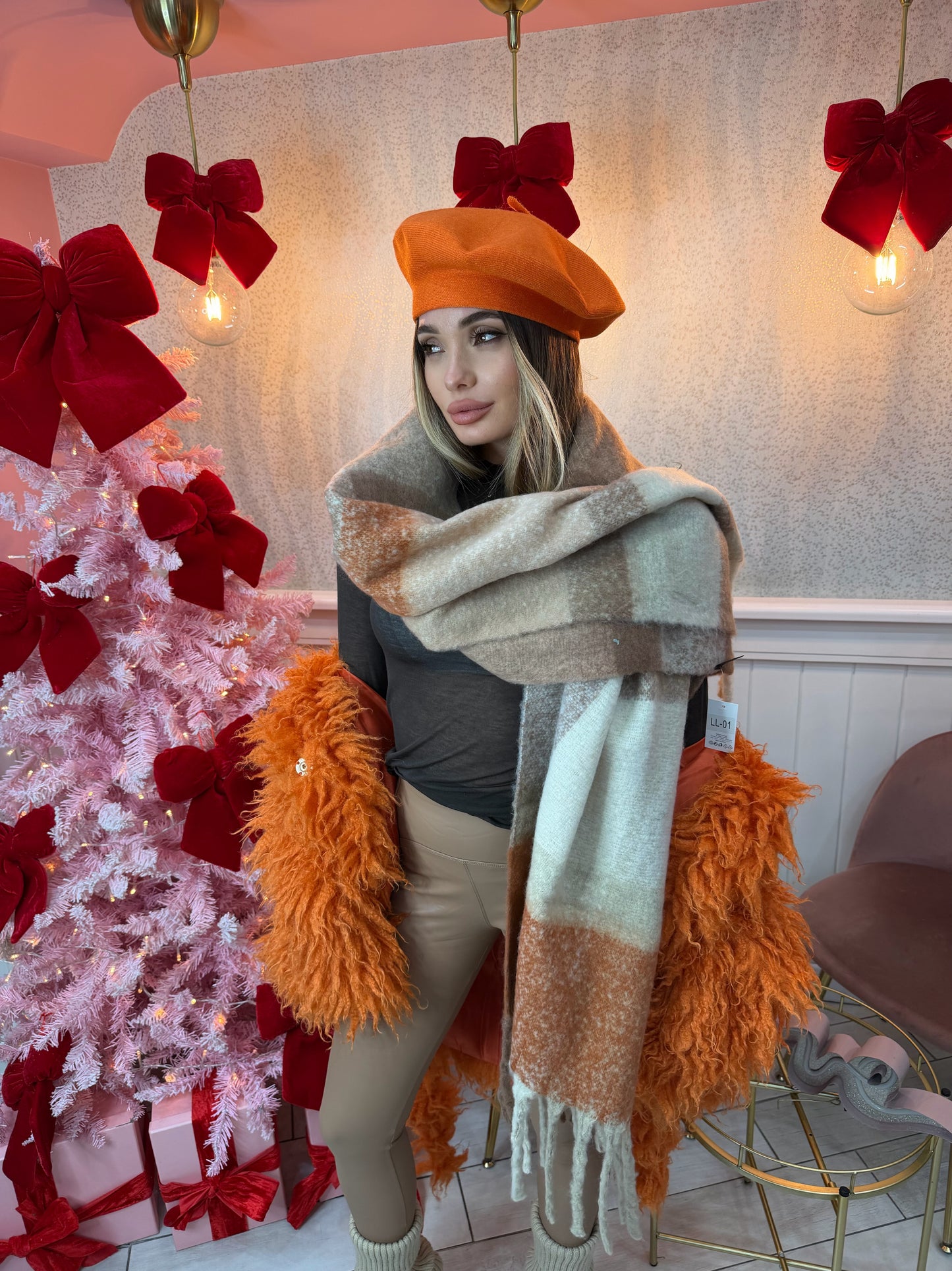 SCIARPA IN LANA ORANGE