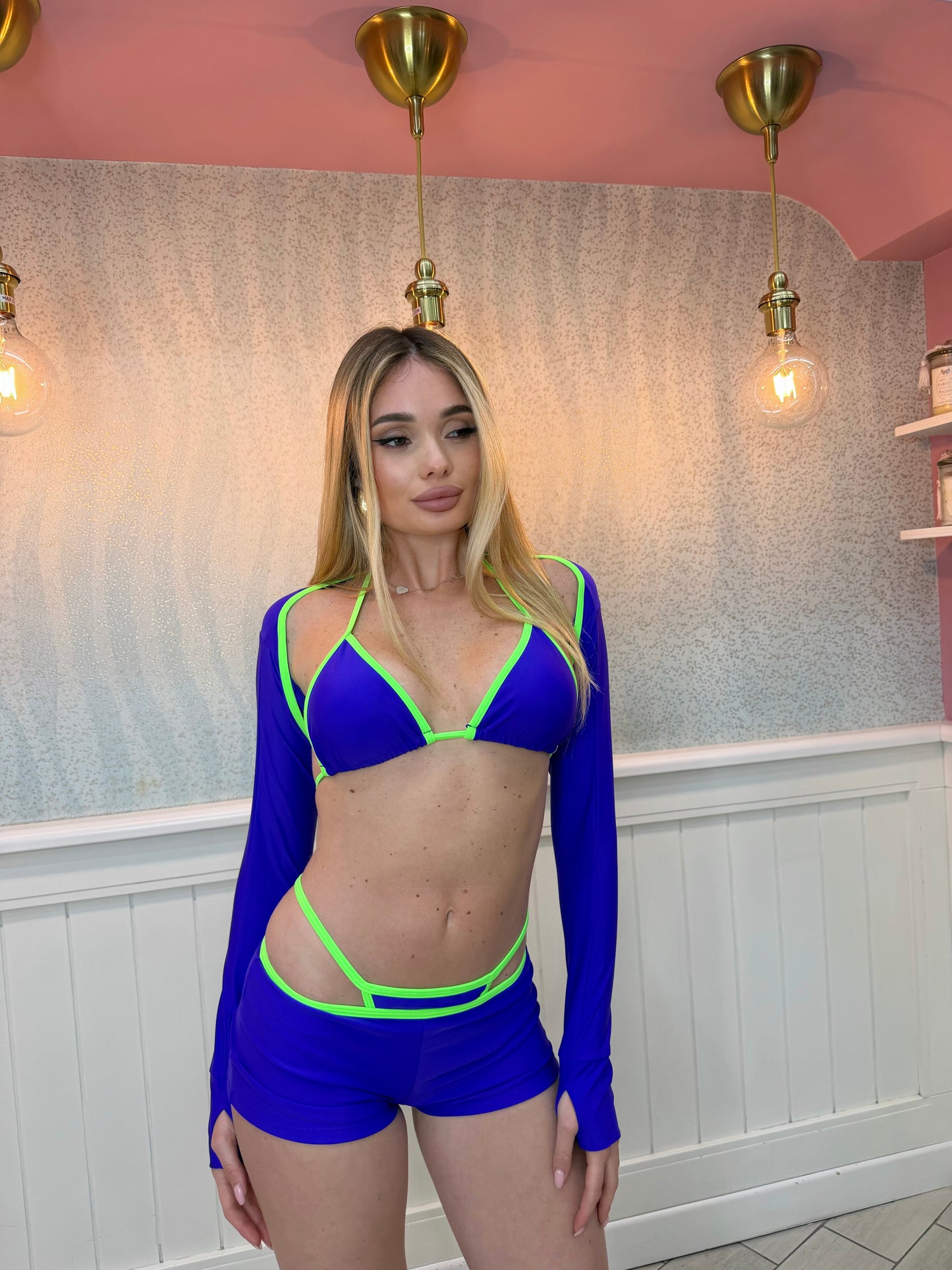 SET BEACHWEAR ISLAND