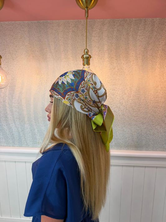 FOULARD