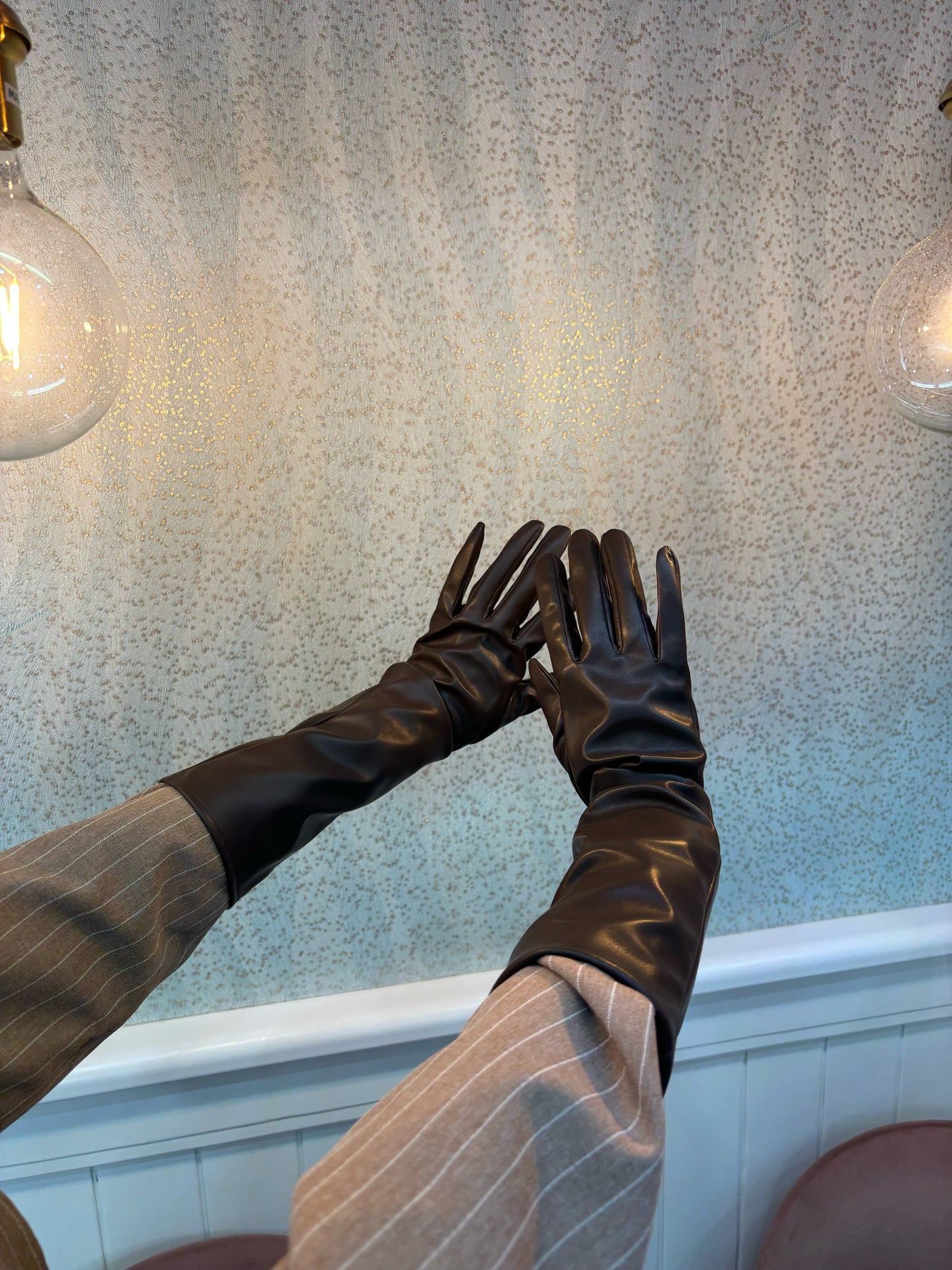 GUANTO LUNGO MARRONE