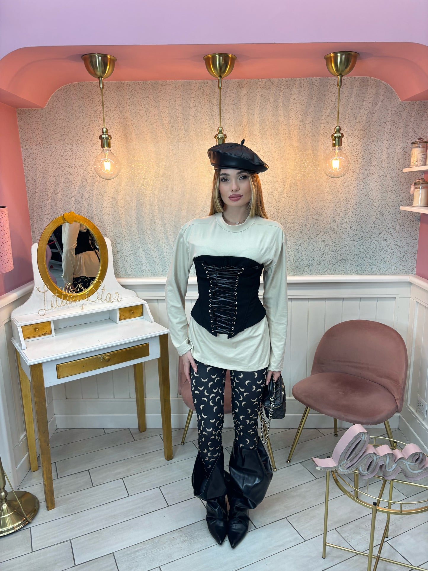 BUSTINO STRINGATO NERO