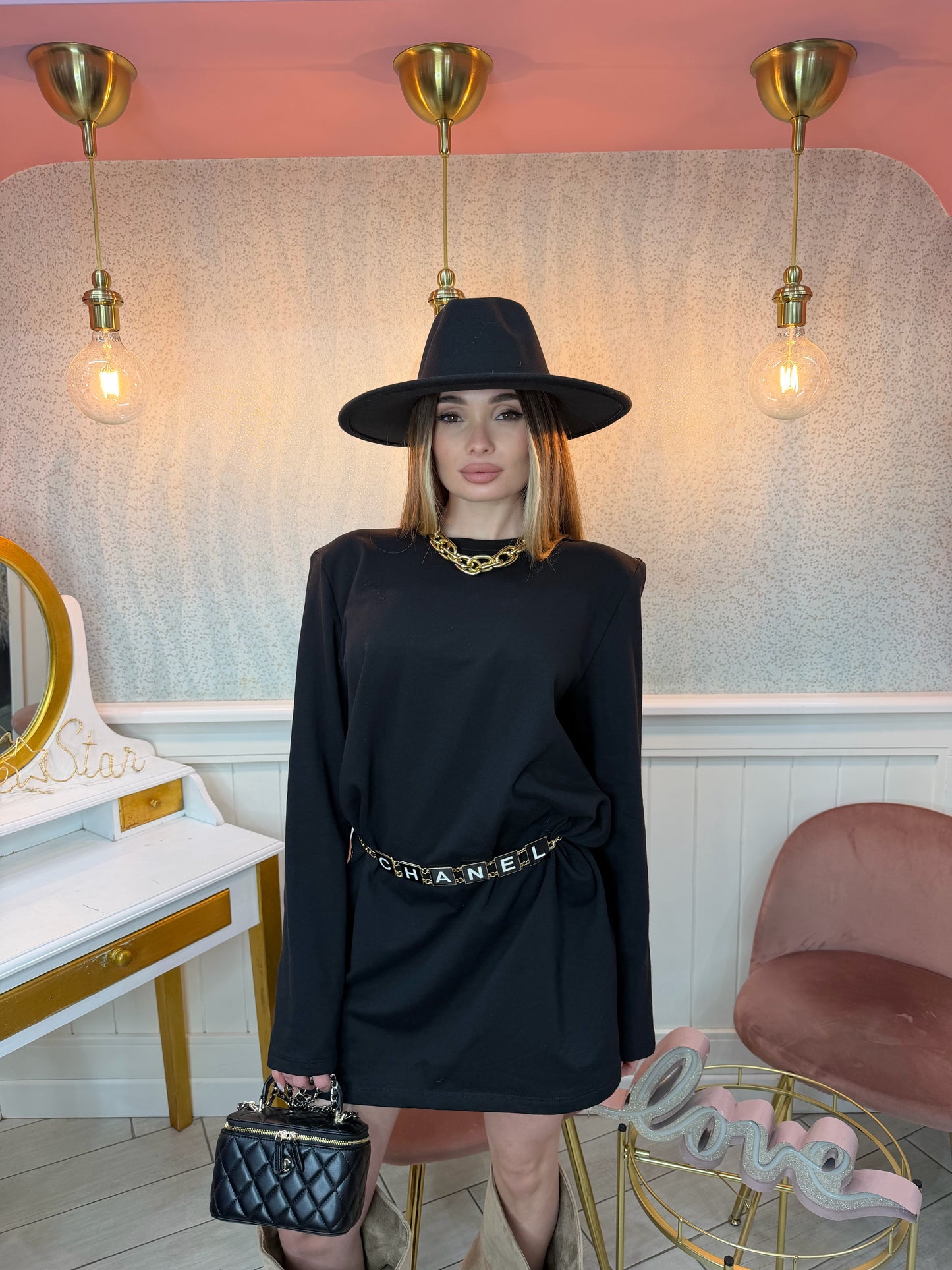 MAXI SHIRT OVER FELPATA CON SPALLINE