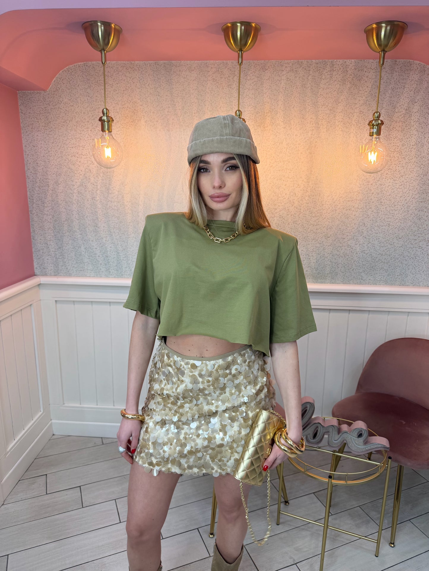 T-SHIRT CROP CON SPALLINE JUSTWEST VERDE