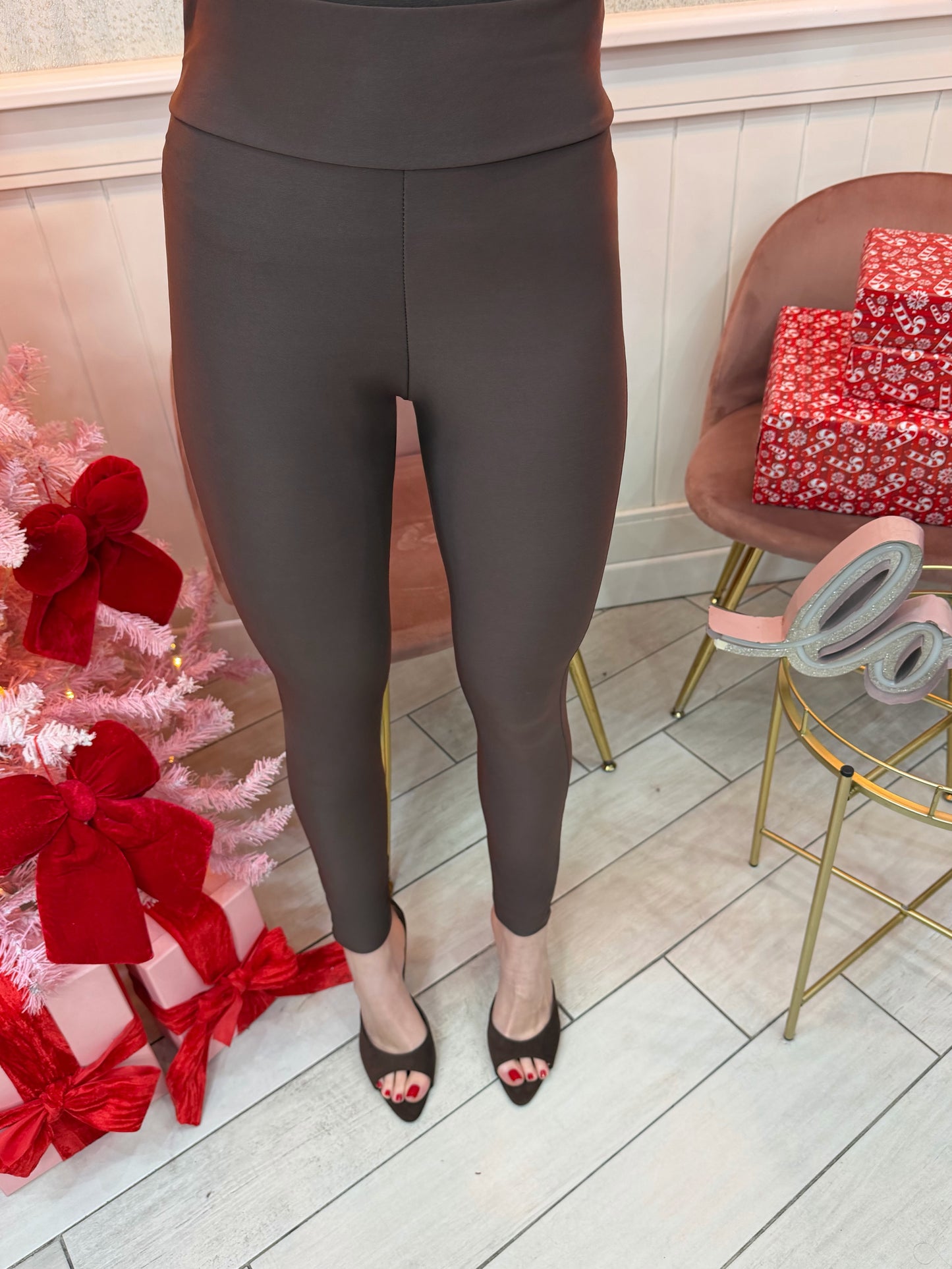 LEGGINS MARRONE