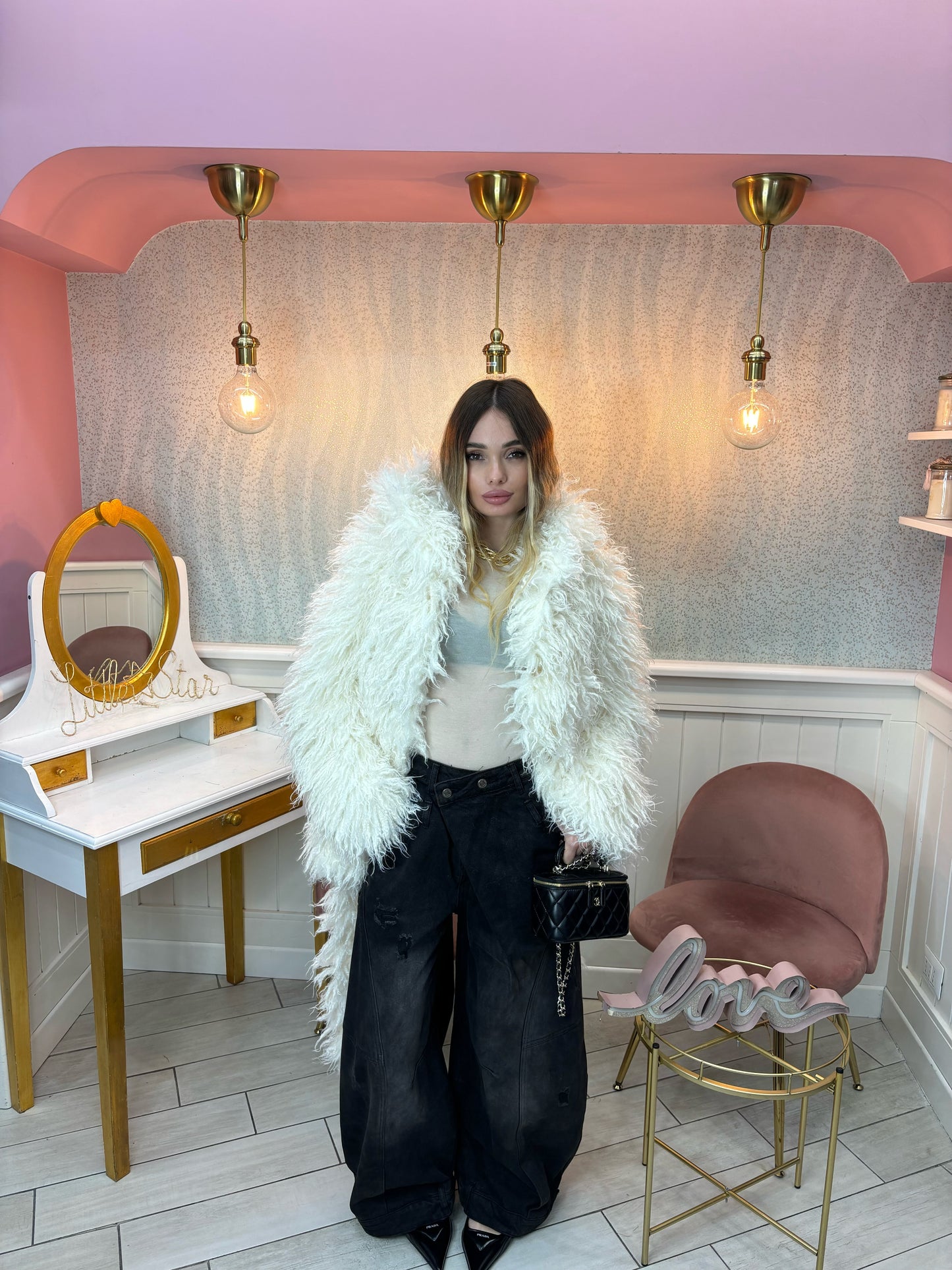 MONGOLIA STAR BIANCA