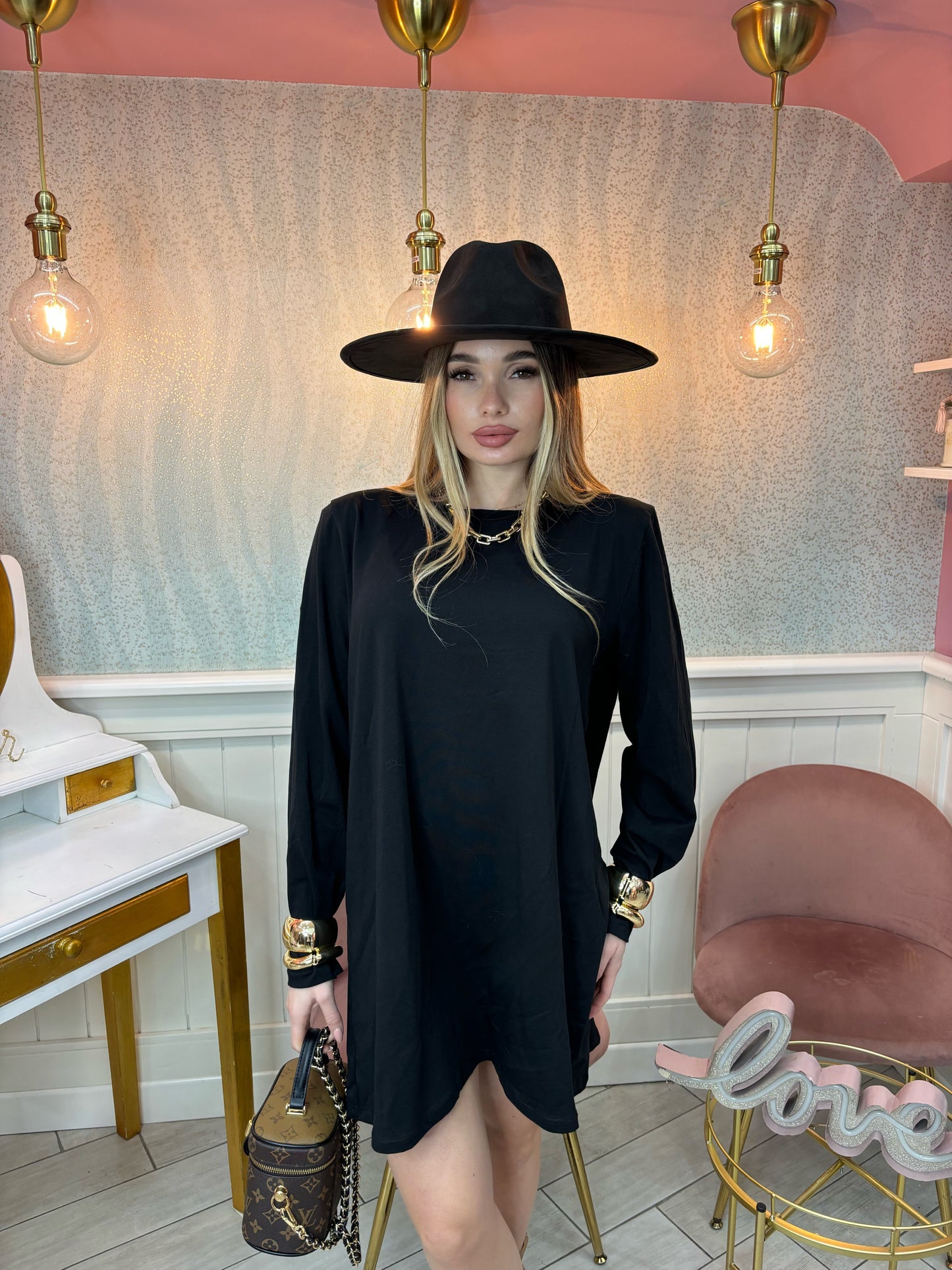 MAGLIA OVER SPALLINE PREMIUM NERA